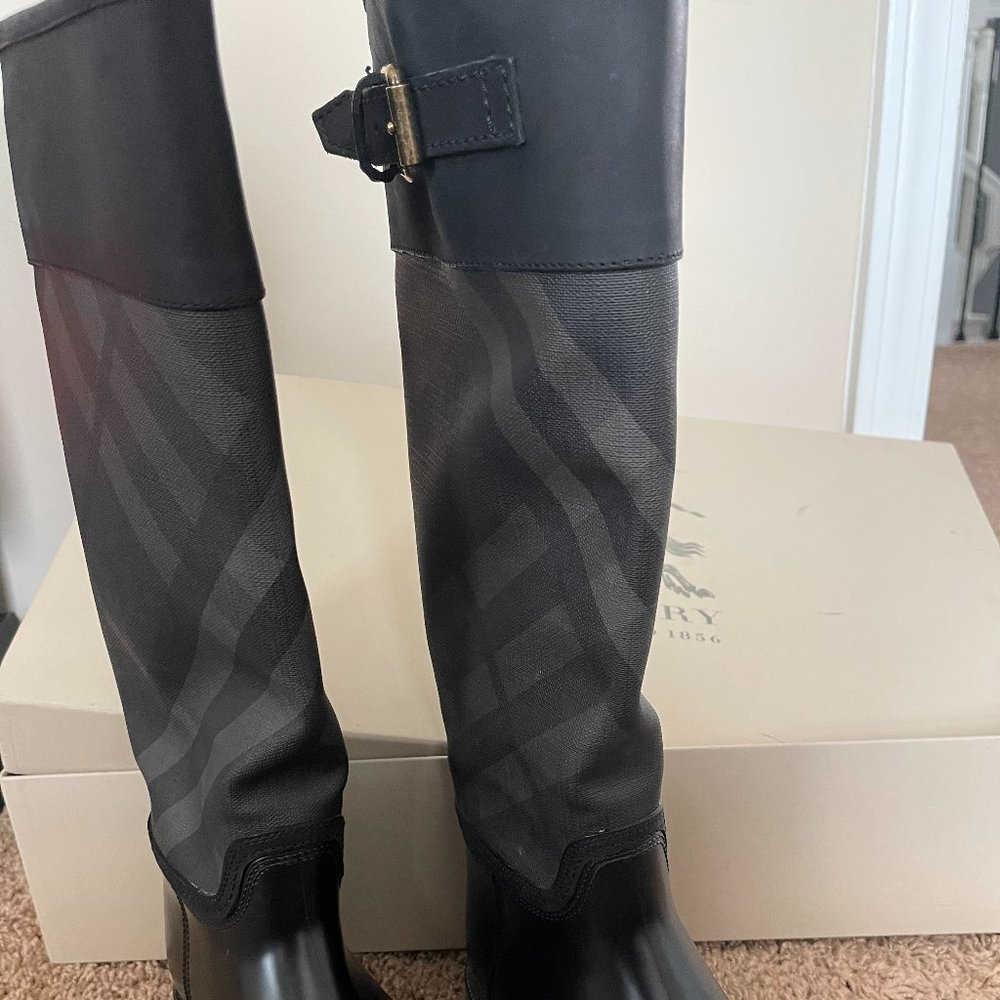 Burberry Rain Boots (tall)